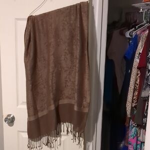 Elegant Brown Shawl